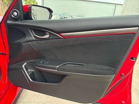 Used 2021 Honda Civic Type R image 42