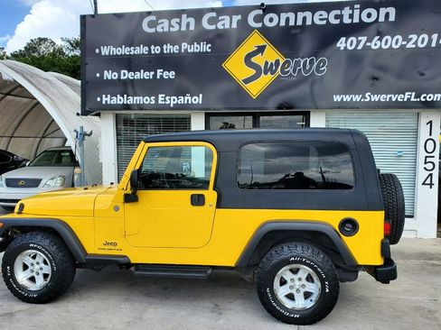 Used 2004 Jeep Wrangler 4WD image 8