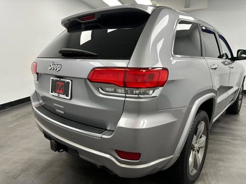Used 2014 Jeep Grand Cherokee Overland image 16