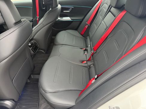 New 2026 Mercedes-Benz E 53 AMG e 4MATIC Sedan image 11