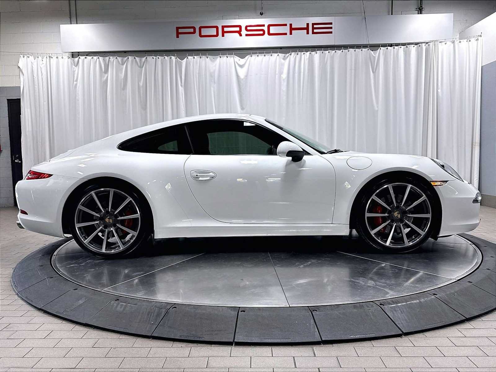 Used 2013 Porsche 911 Carrera S RWD image 10