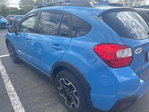 Used 2016 Subaru Crosstrek 2.0i Premium AWD/4WD image 9