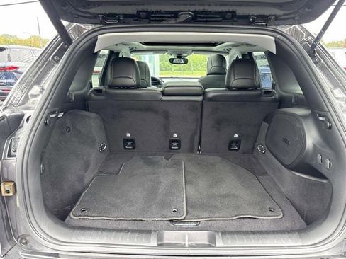 Certified 2022 Jeep Cherokee Limited w/ Elite Package image 16