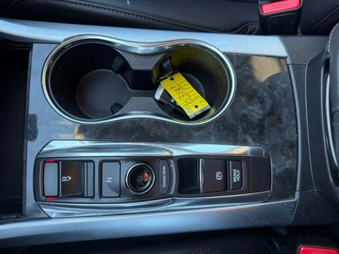 Used 2019 Acura TLX 3.5 Sedan 4D image 23