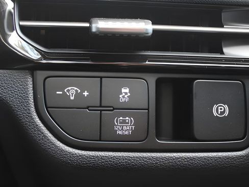 New 2026 Kia Sportage S AWD/4WD image 35