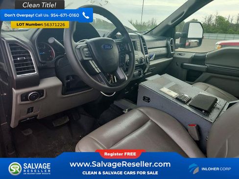 Used 2017 Ford F550 4x4 SuperCab Super Duty image 11