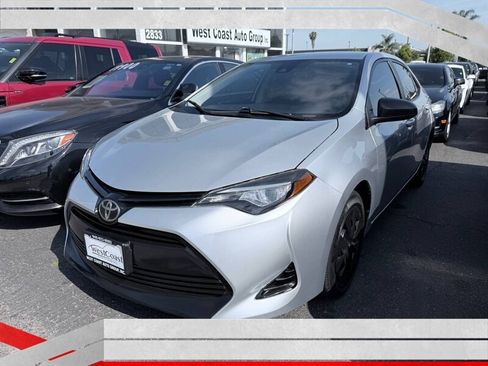 Used 2017 Toyota Corolla L w/ Carpet Mat Package (TMS) FWD image 2