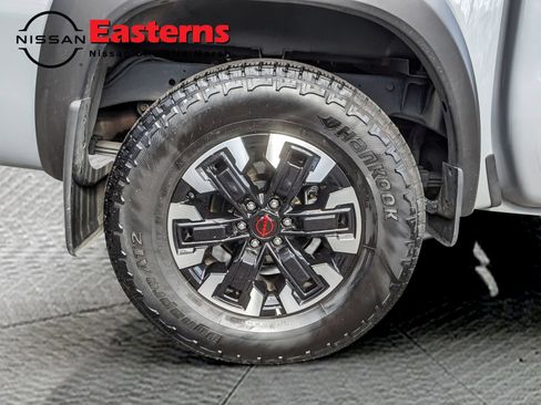Used 2024 Nissan Frontier PRO-4X w/ Technology Package AWD/4WD image 27