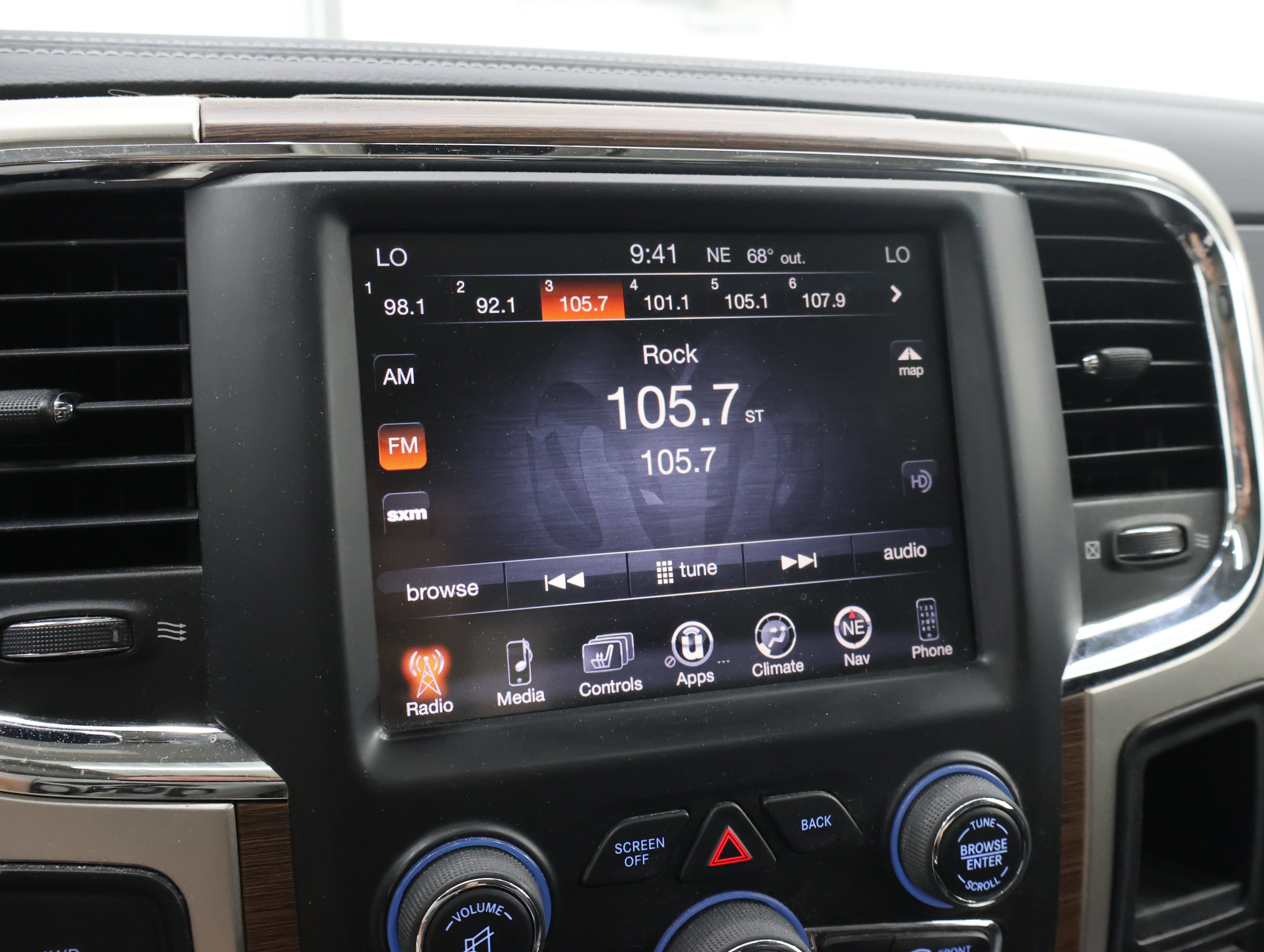 Used 2016 RAM 3500 Laramie AWD/4WD image 50