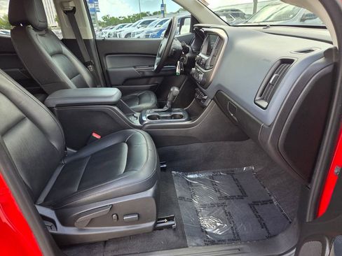 Used 2019 Chevrolet Colorado Z71 RWD image 16