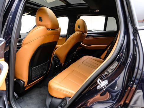 Used 2023 BMW X4 xDrive30i w/ M Sport Package image 41