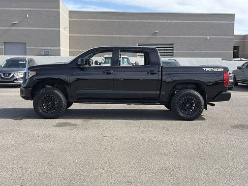Used 2018 Toyota Tundra Limited w/ Limited Premium Package AWD/4WD image 10