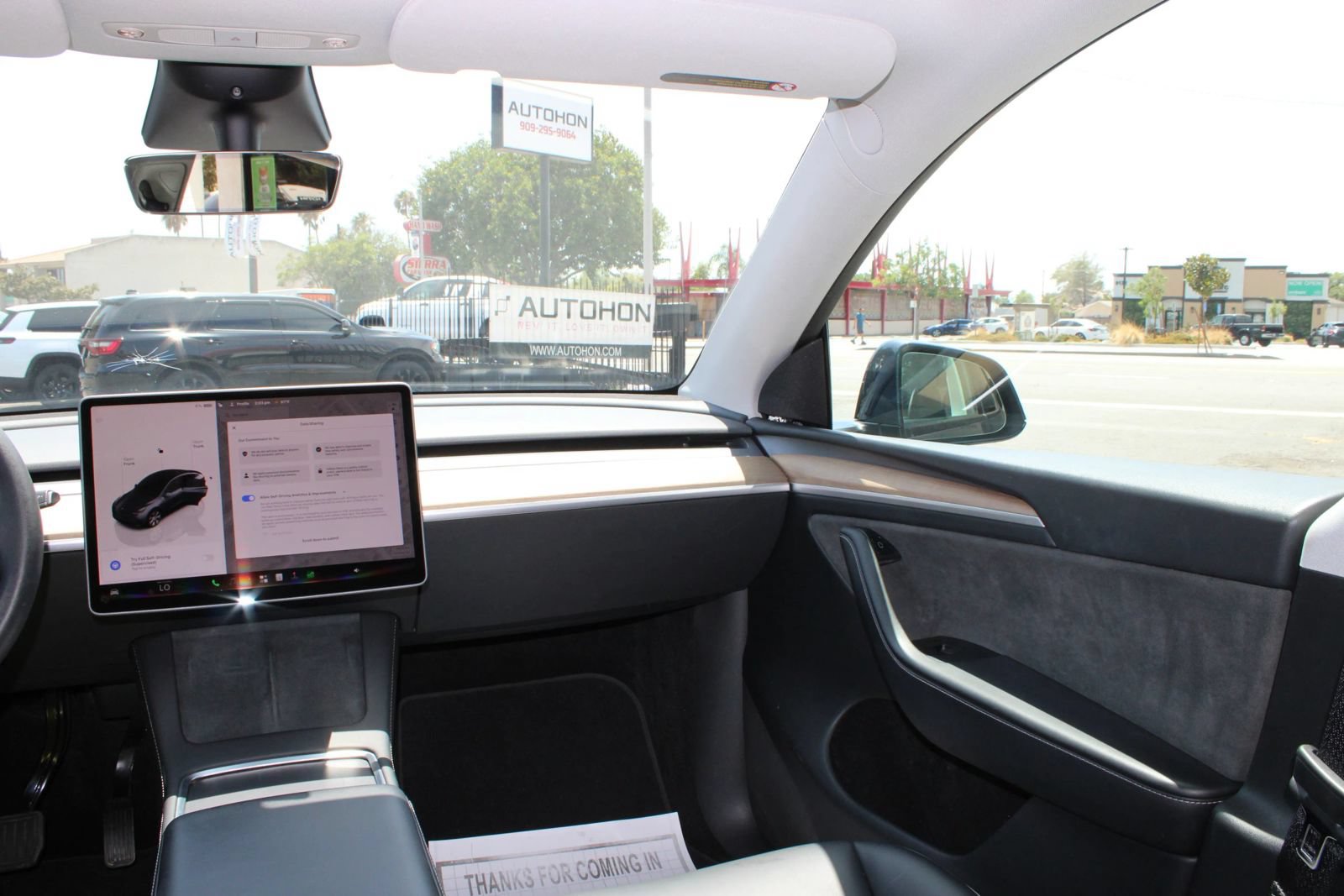 Used 2023 Tesla Model Y Long Range AWD/4WD image 22