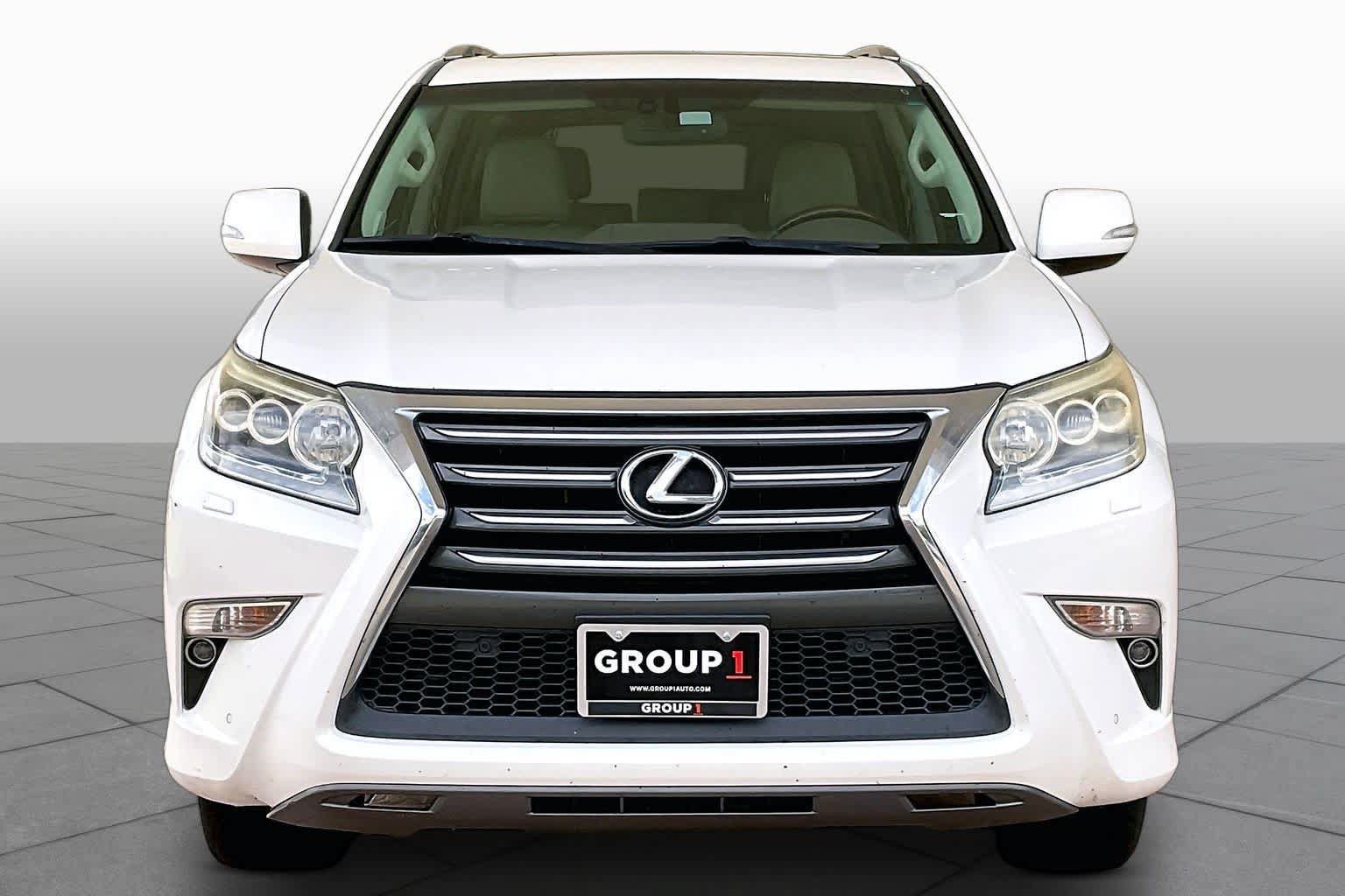 Used 2015 Lexus GX 460 w/ Premium Package AWD/4WD image 4