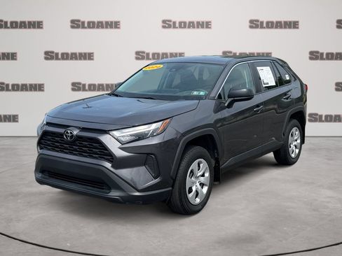 Used 2024 Toyota RAV4 LE AWD/4WD image 1