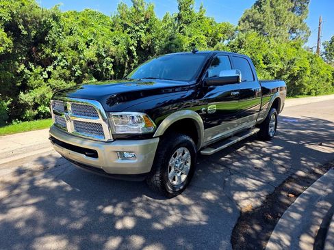 Used 2015 RAM 2500 Longhorn AWD/4WD image 2