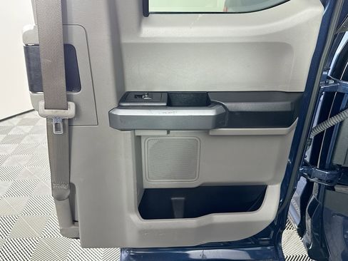 Used 2018 Ford F150 XLT w/ Equipment Group 301A Mid image 25