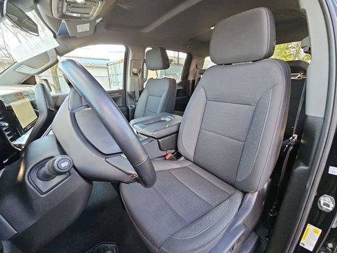 Used 2024 Chevrolet Silverado 1500 LT AWD/4WD image 20