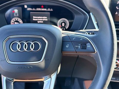 Used 2021 Audi Q5 Prestige image 38