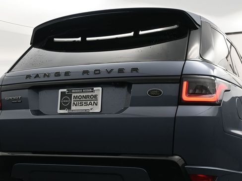 Used 2020 Land Rover Range Rover Sport HSE Dynamic image 12