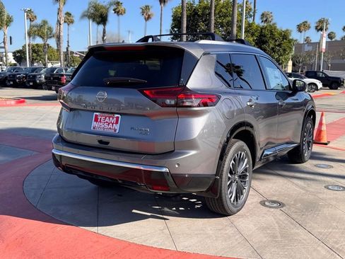 New 2026 Nissan Rogue Platinum AWD/4WD image 7