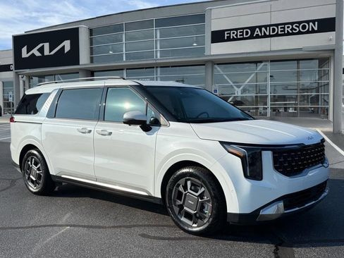 New 2026 Kia Carnival SX image 1