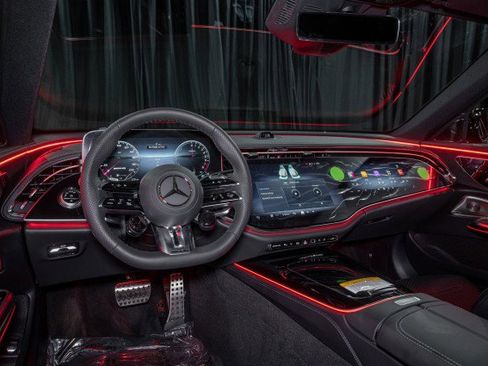 New 2026 Mercedes-Benz E 53 AMG e 4MATIC Sedan image 19