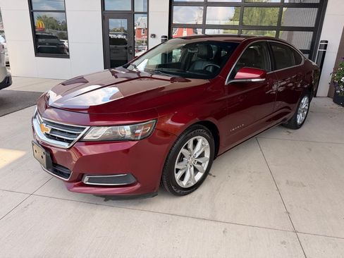 Used 2016 Chevrolet Impala LT w/ Convenience Package FWD image 3