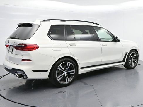 Used 2019 BMW X7 xDrive50i w/ M Sport Package AWD/4WD image 7