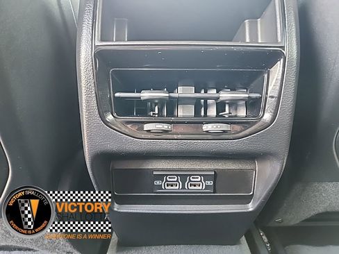 Certified 2023 Jeep Grand Cherokee Laredo image 19