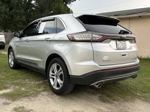 Used 2018 Ford Edge Titanium w/ Equipment Group 301A AWD/4WD image 4