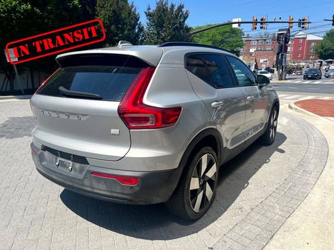 Used 2023 Volvo XC40 Recharge Ultimate AWD/4WD image 7