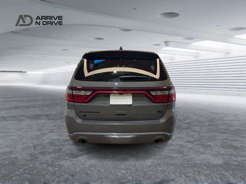 Used 2025 Dodge Durango R/T w/ Blacktop Package image 5