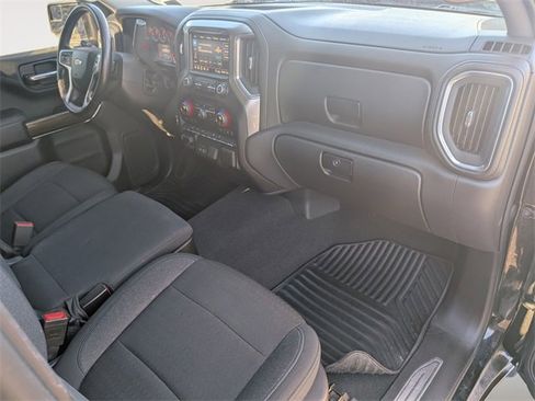 Used 2020 Chevrolet Silverado 1500 LT w/ All-Star Edition image 28