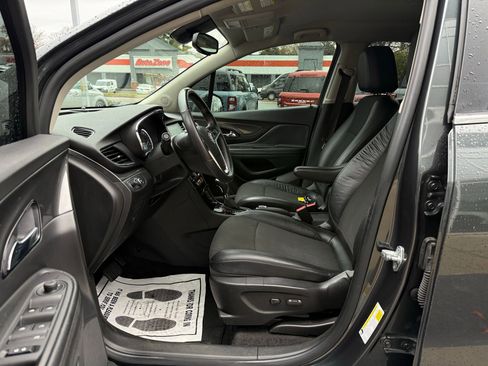 Used 2017 Buick Encore Preferred FWD image 38