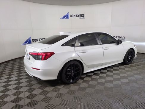 Used 2024 Honda Civic Sport image 5