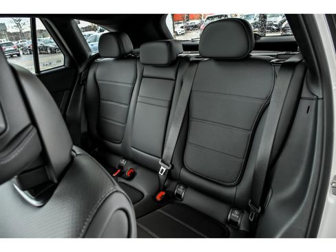 New 2026 Mercedes-Benz GLC 300 4MATIC image 9