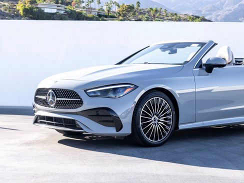 Used 2026 Mercedes-Benz CLE 300 4MATIC Cabriolet image 10