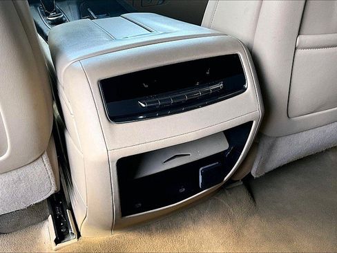 Used 2023 Cadillac Escalade Premium Luxury w/ Performance Package AWD/4WD image 20