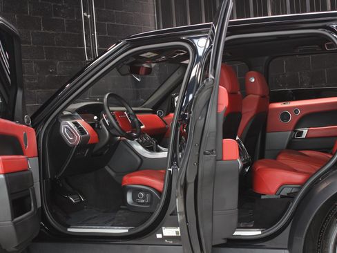 Used 2017 Land Rover Range Rover Sport Autobiography image 23