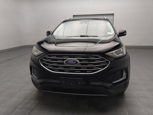 Used 2019 Ford Edge Titanium FWD image 15