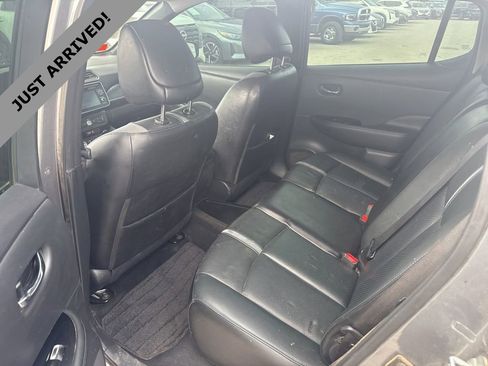 Used 2018 Nissan Leaf SL w/ SL Technology Package image 13