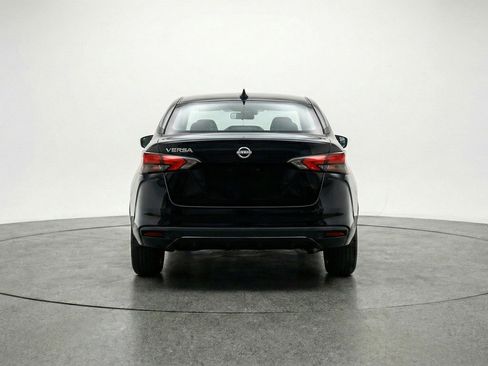 Used 2025 Nissan Versa SV FWD image 7