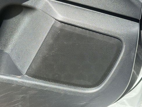 Used 2024 Nissan Sentra SV FWD image 22