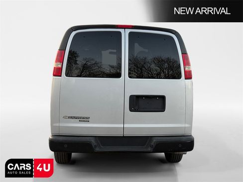 Used 2014 Chevrolet Express 2500 LS image 6