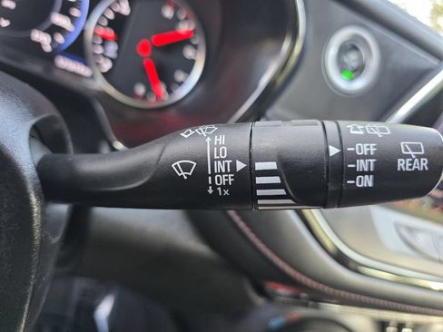 Used 2019 Chevrolet Blazer RS AWD/4WD image 29