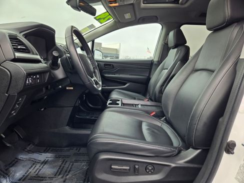 Used 2024 Honda Odyssey EX-L image 21