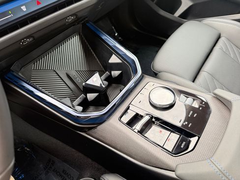 Used 2025 BMW X3 xDrive30i w/ M Sport Package image 13