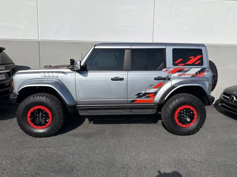 Used 2024 Ford Bronco Raptor AWD/4WD image 2