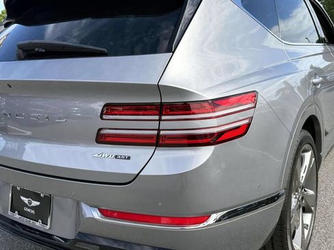 Used 2024 Genesis GV80 3.5T Advanced AWD/4WD image 8